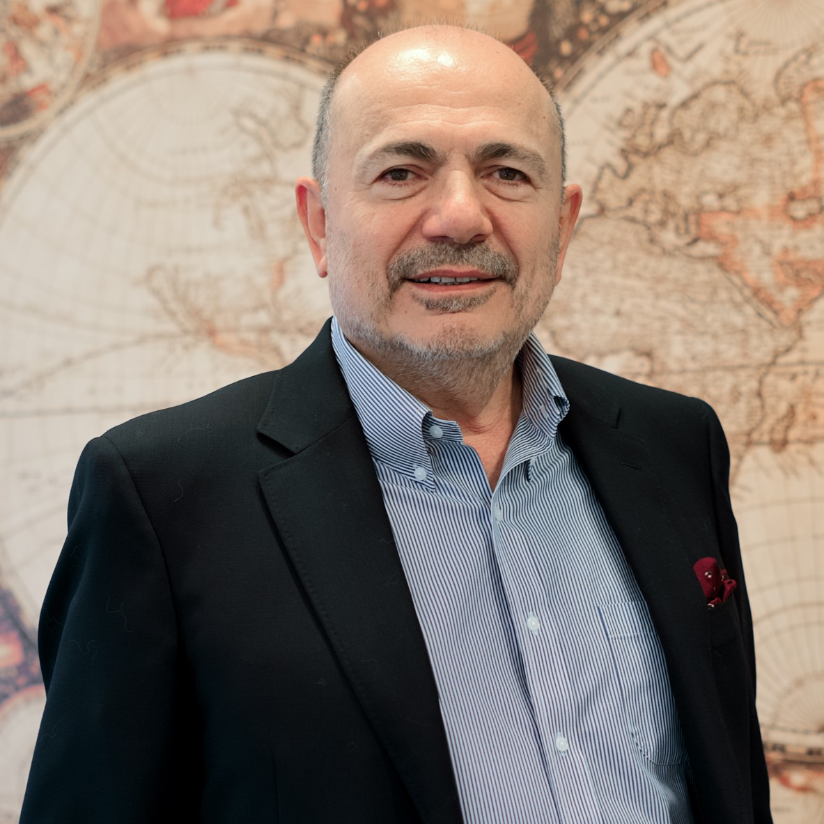 Prof. Dr. Sinan Zeren - Üroloji Uzmanı